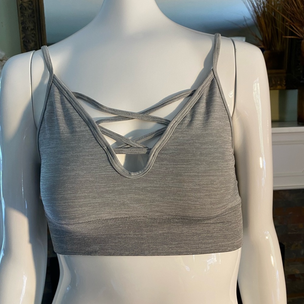 WOMANS BRA